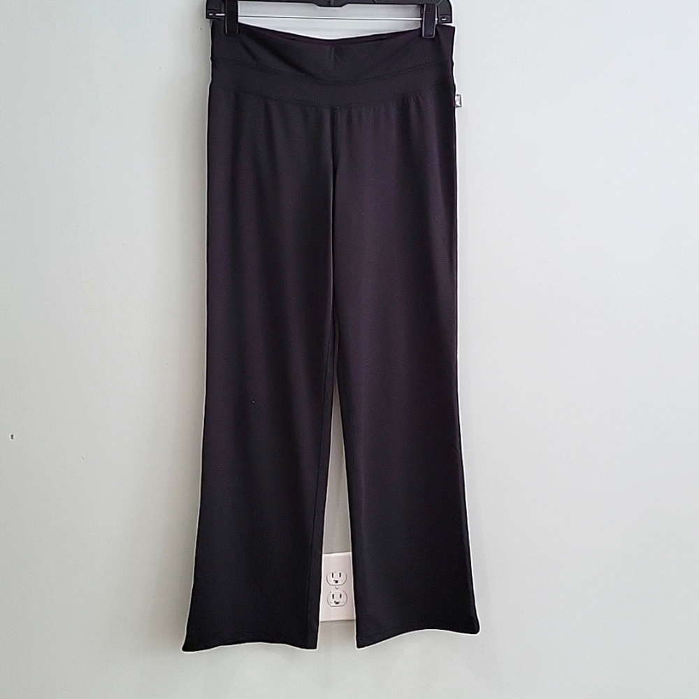 Avia black yoga pants